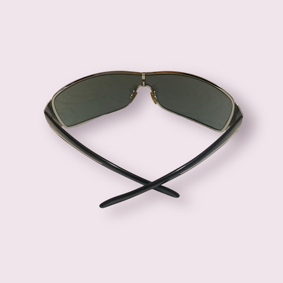 Prada SPR 53H Black‎ Sunglasses - Picture 4 of 9